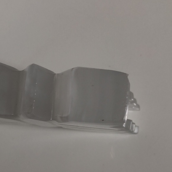 ⭐️Host Pick⭐️- Glass Butterfly Napkin holder - Picture 7 of 16